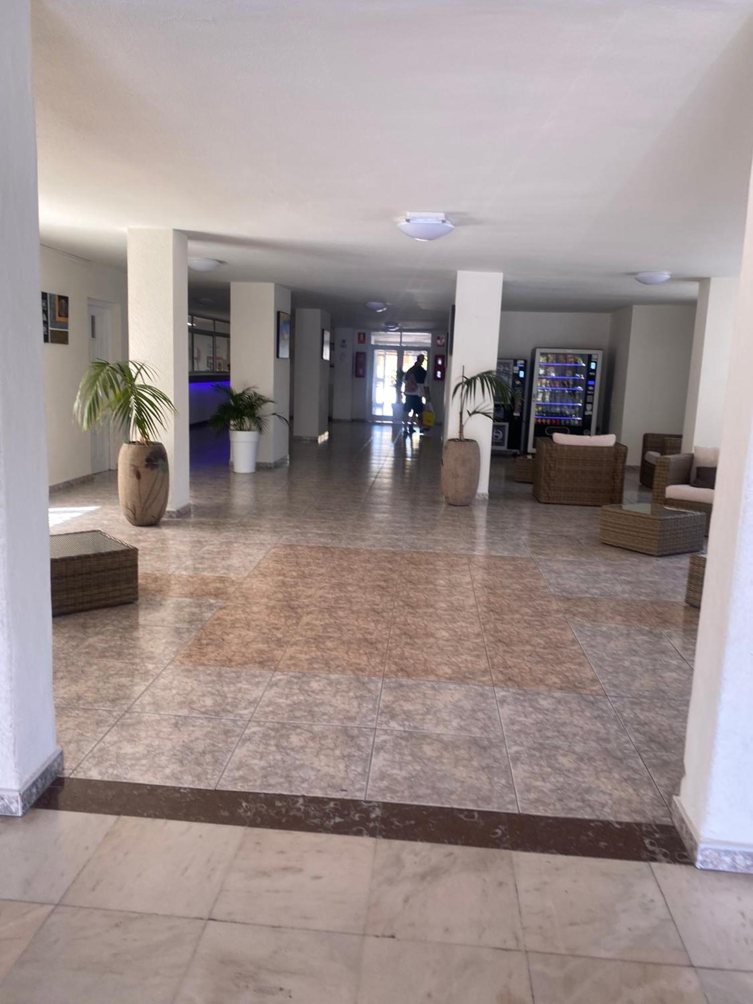 Torres del Sol Edificio Playa de las Americas (Tenerife) Exterior foto